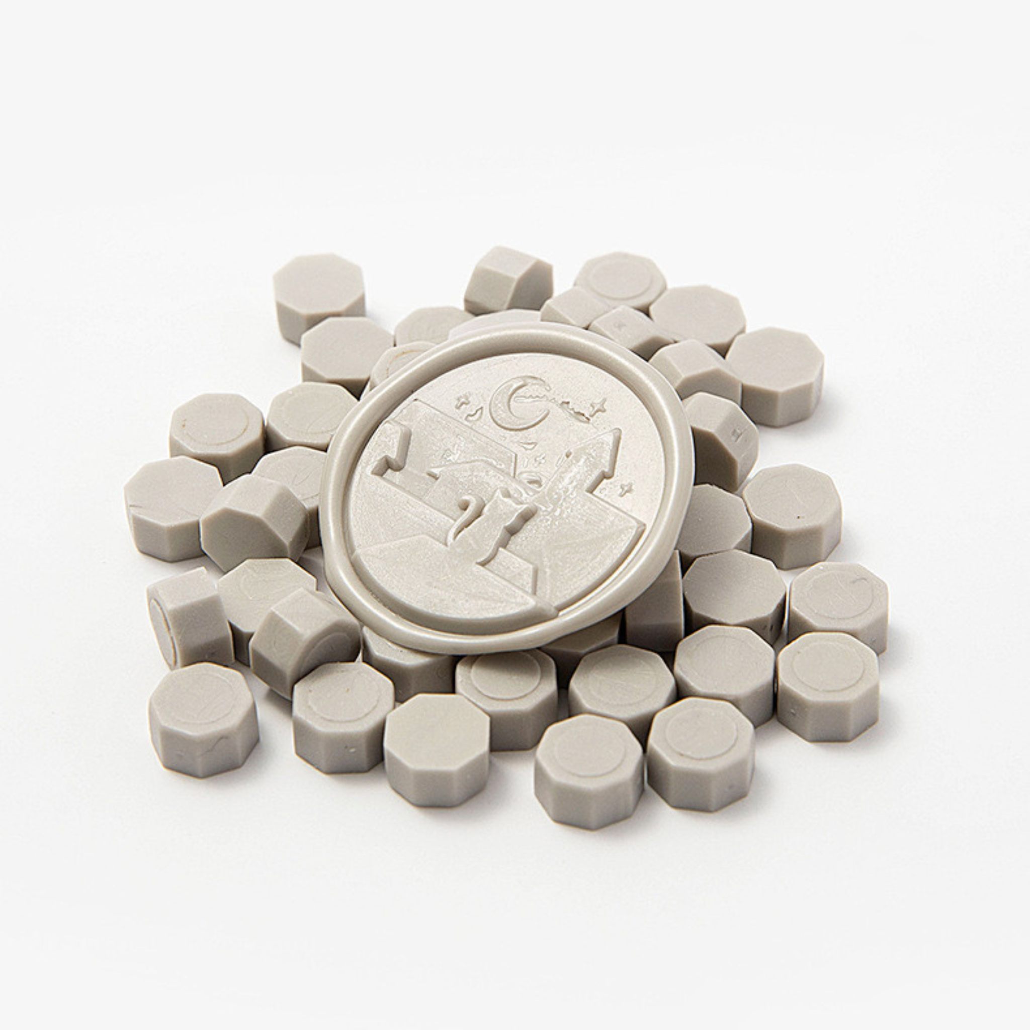 Sealing Wax – 077 Milky Gray